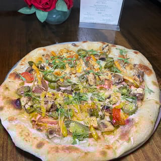 Spicy Cajun Chicken pizza