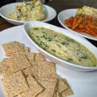 GF Gluten Free Spinach and Artichoke Dip